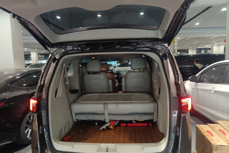 别克GL8 2023款 陆上公务舱 智享型局部细节23