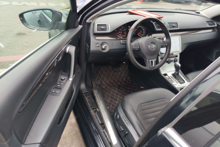 大众 迈腾 2013款 2.0TSI 尊贵型中控内饰20