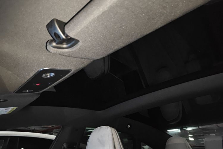 鸿蒙智行 智界S7 2025款 705km Pro局部细节22