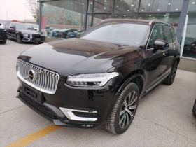 沃尔沃XC90 2023款 B6 智雅豪华版 7座