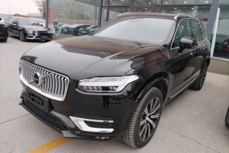 沃尔沃XC90 2023款 B6 智雅豪华版 7座车身外观1