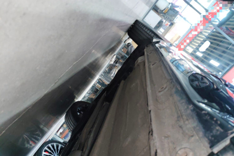 吉利汽车 星越L 2025款 东方曜 2.0TD 自动揽星版局部细节9001