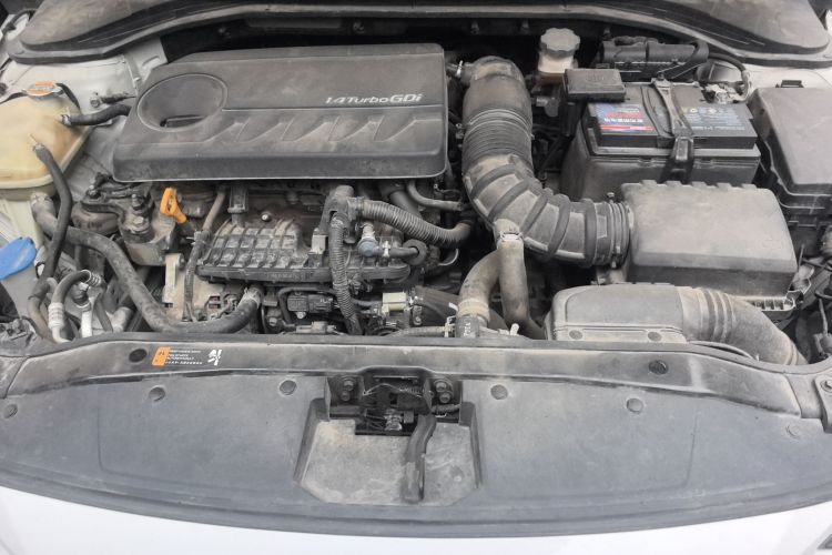 现代 领动 2020款 1.4T 双离合炫动·活力型局部细节24