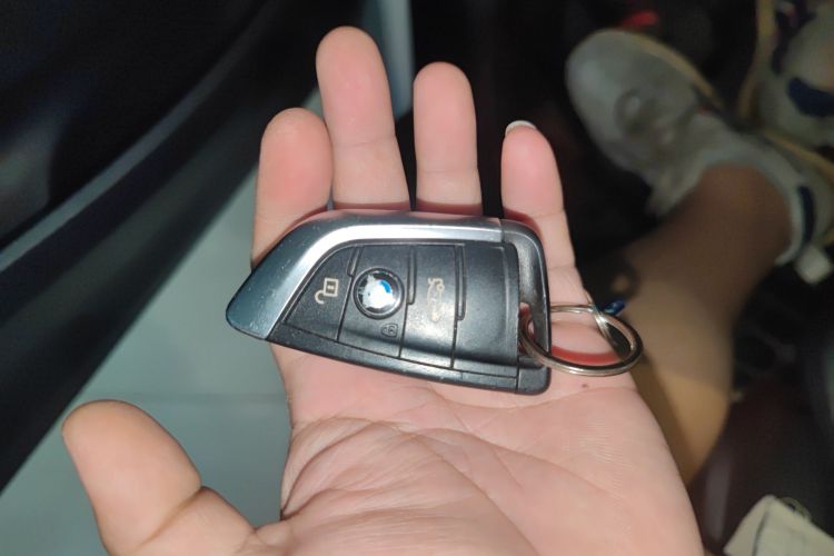 宝马1系 2018款 118i 运动型中控内饰7001