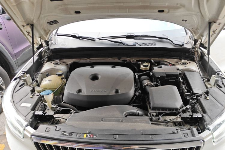 沃尔沃XC40 2021款 T4 四驱智远豪华版局部细节24