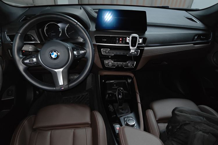 宝马X2 2020款 sDrive25i 尊享型M越野套装中控内饰12