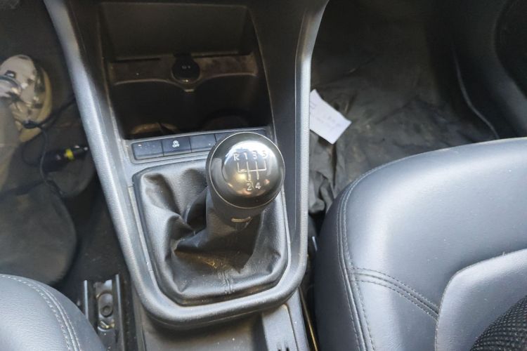 大众 桑塔纳 2019款 1.5L 手动风尚版 国VI局部细节18