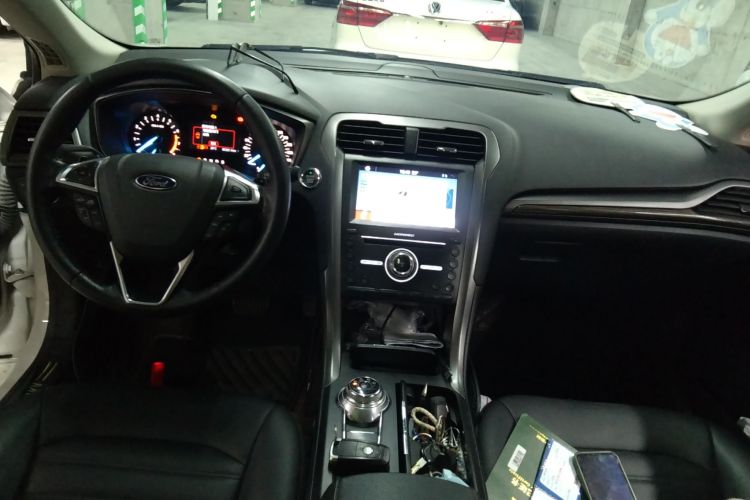 福特 蒙迪欧 2018款 EcoBoost 180 智控时尚型 国V中控内饰12