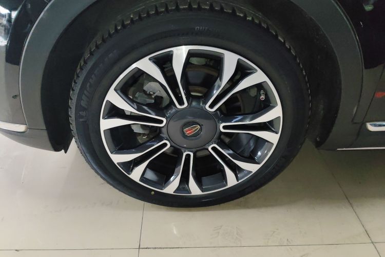 红旗HS5 2019款 2.0T 智联旗享四驱版车身外观6002