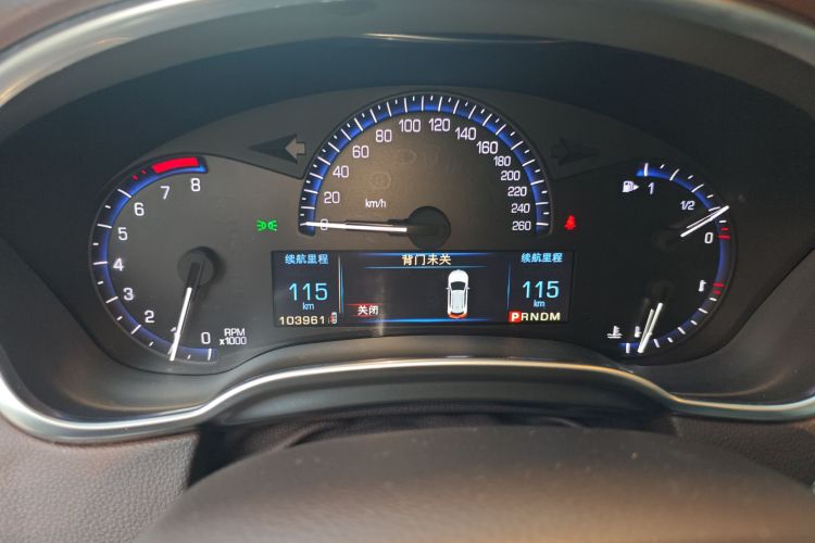 凯迪拉克SRX 2014款 3.0L 精英型中控内饰14