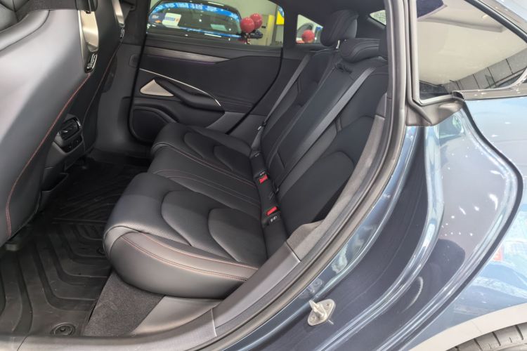 小米汽车 小米SU7 2024款 四驱超长续航高阶智驾Max版中控内饰21