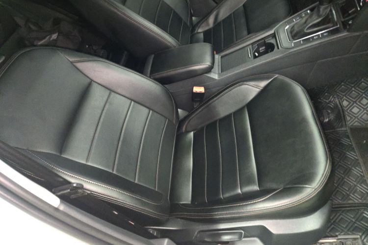 大众 凌渡 2018款 230TSI DSG风尚版中控内饰41