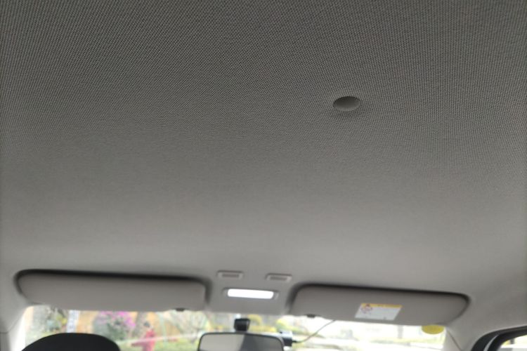 吉利银河 2025款 210km 熊猫卡丁中控内饰22