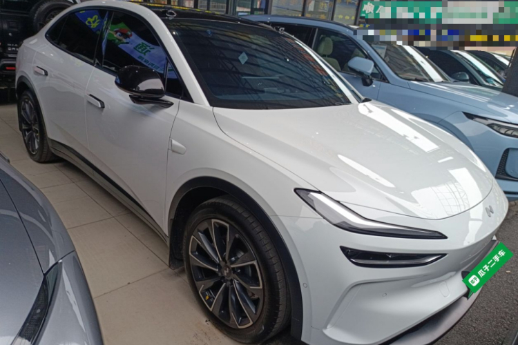 乐道L60 2024款 60kWh 后驱版车身外观3