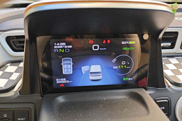 五菱汽车 宏光MINIEV 2021款 马卡龙时尚款 磷酸铁锂中控内饰14