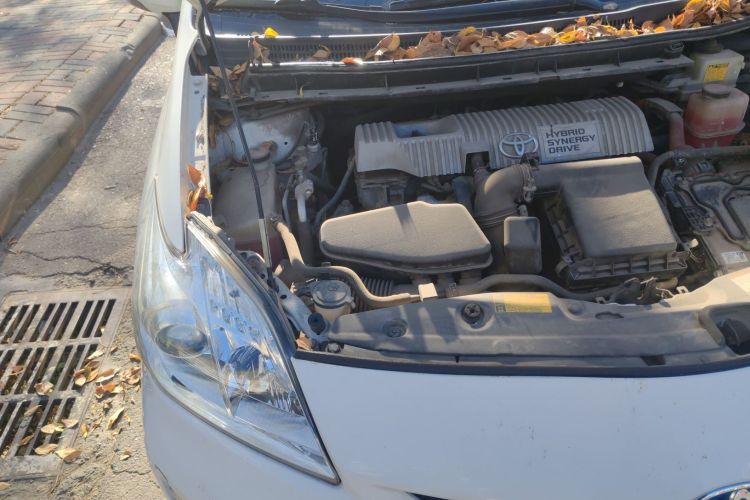 丰田 普锐斯 2012款 1.8L 标准版局部细节9006