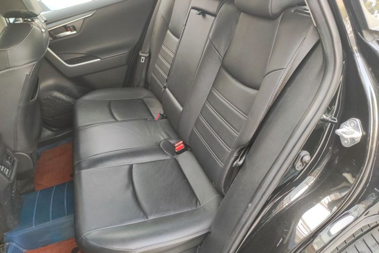 丰田 RAV4荣放 2021款 双擎 2.5L E-CVT四驱精英PLUS版中控内饰21