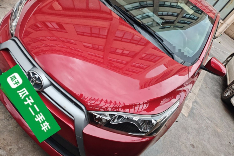 丰田 YARiS L 致炫 2015款 1.5E 自动魅动版车身外观1