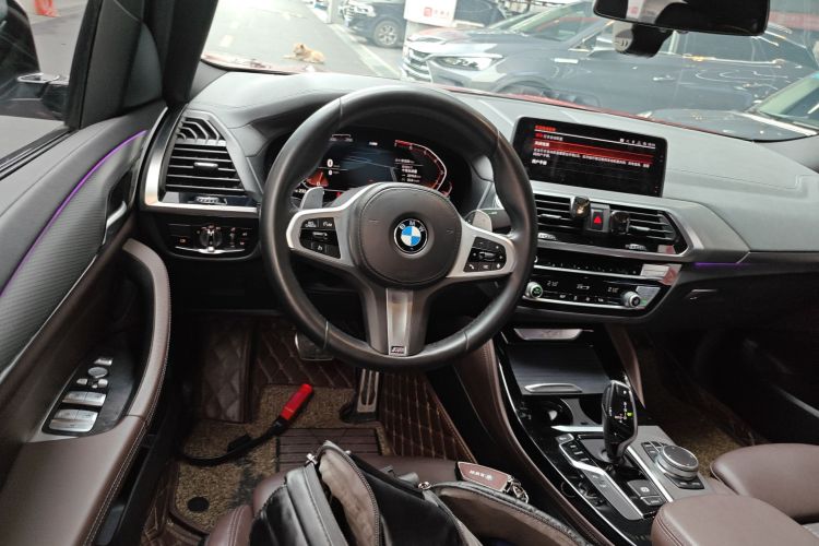 宝马X4 2020款 xDrive25i M运动套装局部细节13