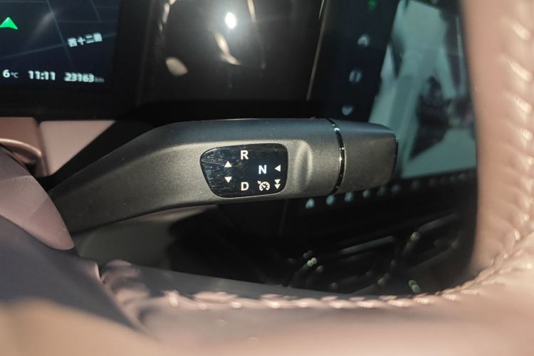 零跑汽车 零跑C11 2023款 增程 285智享版局部细节18