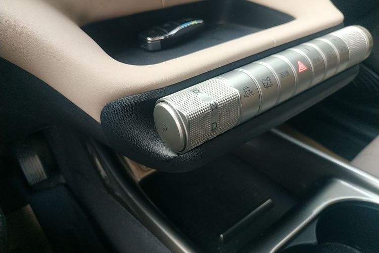 比亚迪 海豚 2023款 420km 自由版中控内饰18