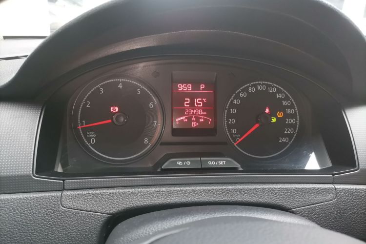 大众 桑塔纳 2021款 1.5L 自动风尚版中控内饰14