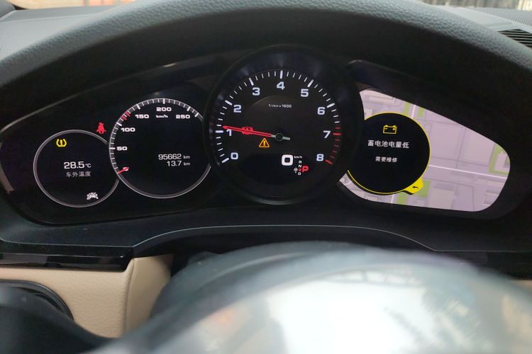 保时捷 2018款 Cayenne 3.0T中控内饰15