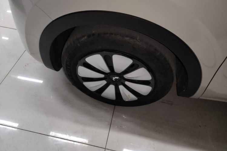 五菱汽车 五菱缤果 2023款 333km 悦享+款车身外观6007