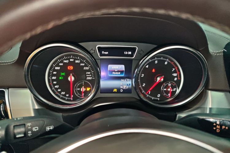 奔驰GLS 2018款 改款 GLS 320 4MATIC局部细节14