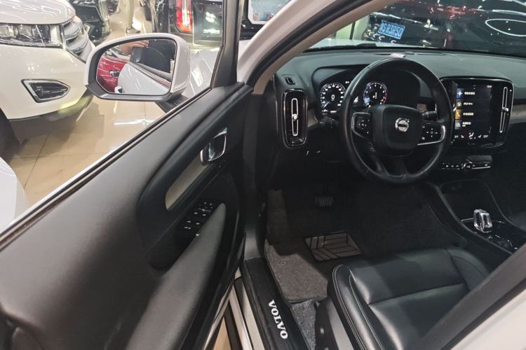 沃尔沃XC40 2020款 T4 四驱智远豪华版中控内饰20