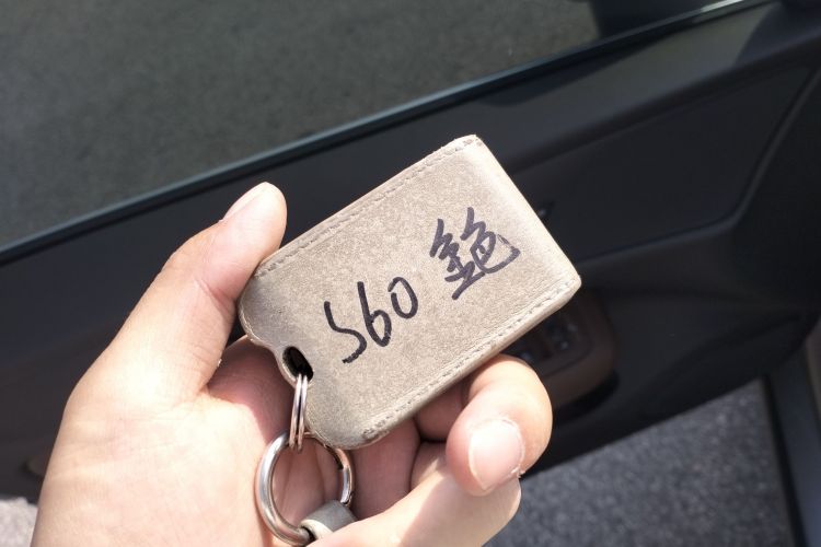 沃尔沃S60 2022款 B4 智逸豪华版中控内饰11