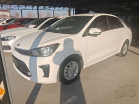 起亚 焕驰 2017款 1.4L 手动智享版Value