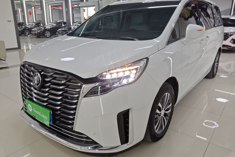 别克GL8 2023款 ES陆尊 尊享型车身外观1