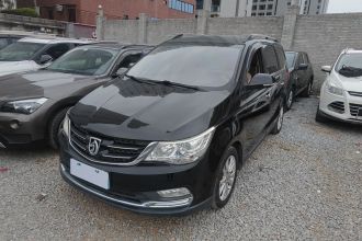 宝骏730 2016款 1.5L 手动舒适型 7座 国V