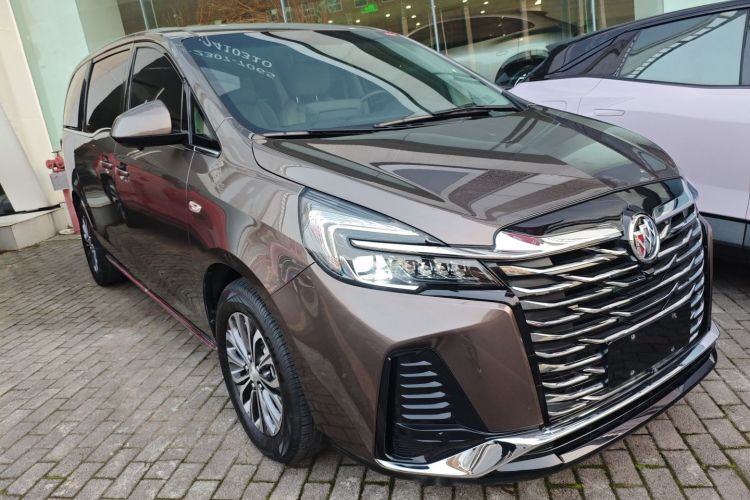 别克GL8 2023款 陆上公务舱 舒适型车身外观3