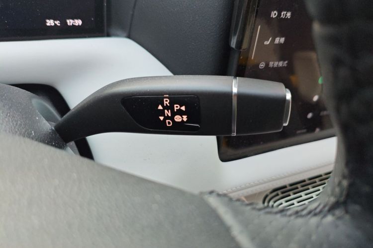 小鹏G9 2024款 702 Max中控内饰18