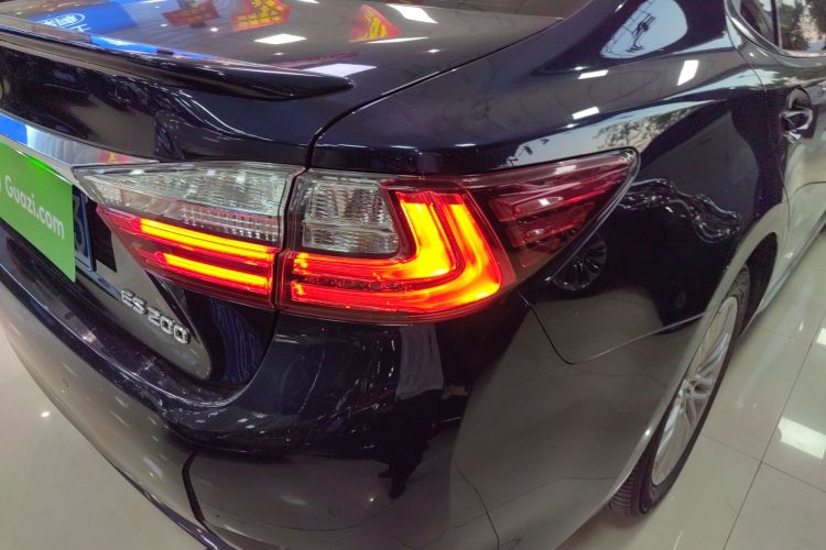 雷克萨斯ES 2015款 200 精英版车身外观6002