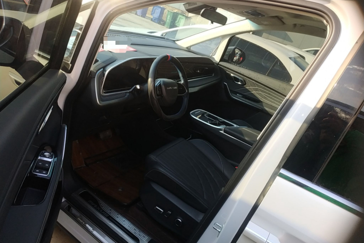 上汽大通MAXUS 大通G90 2022款 2.0T 星辰七座版中控内饰20