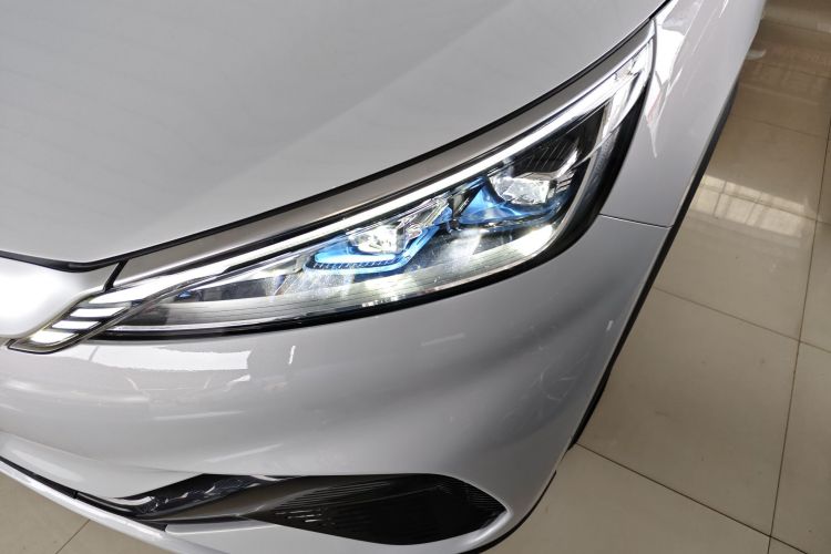 比亚迪 元PLUS 2022款 430KM 尊贵型局部细节36