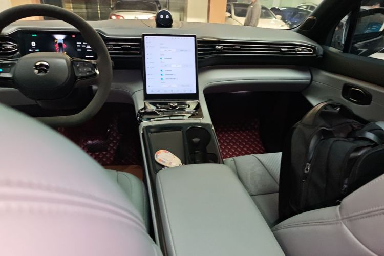 蔚来ES8 2020款 580KM 签名版 六座版局部细节16