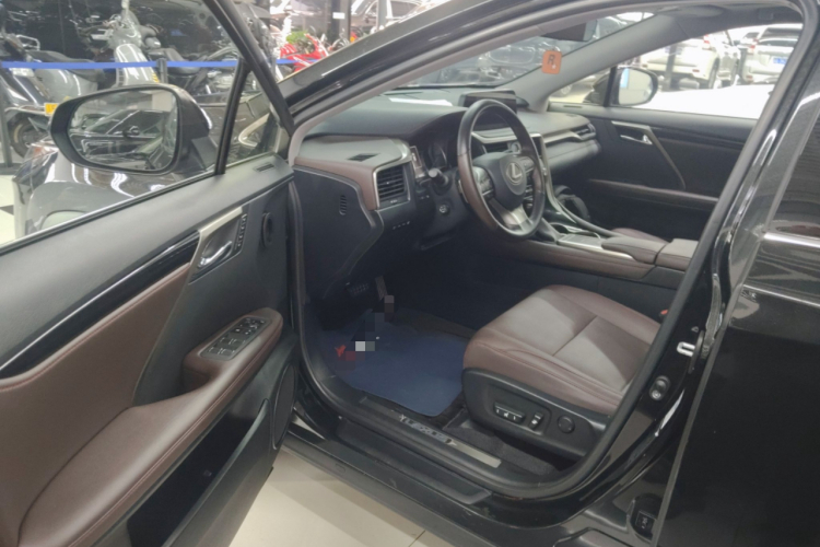 雷克萨斯RX 2020款 改款 450h 四驱典雅版中控内饰20