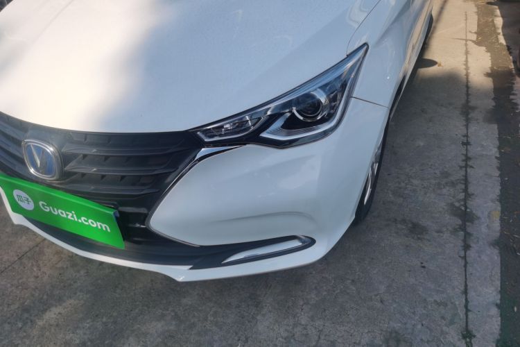 长安 悦翔 2019款 1.5L DCT 联动云版局部细节36