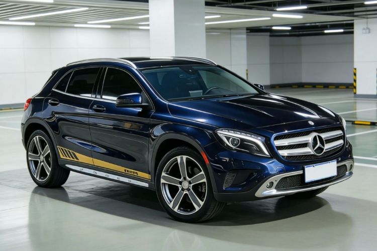 奔驰GLA 2016款 GLA 220 4MATIC 豪华型车身外观3