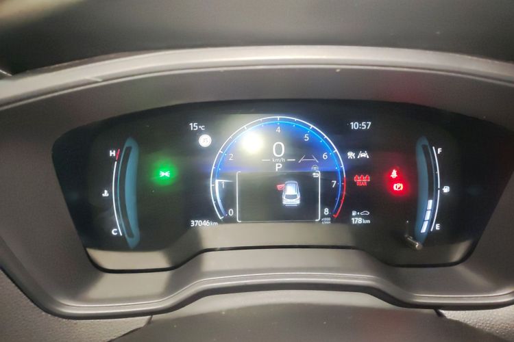 丰田 卡罗拉锐放 2023款 2.0L 先锋版局部细节14