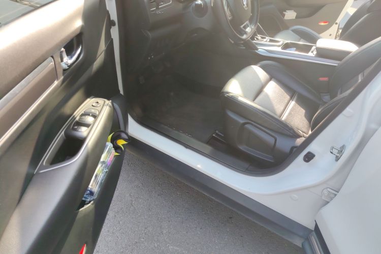 雷诺 科雷傲 2017款 2.0L 两驱领先版中控内饰20