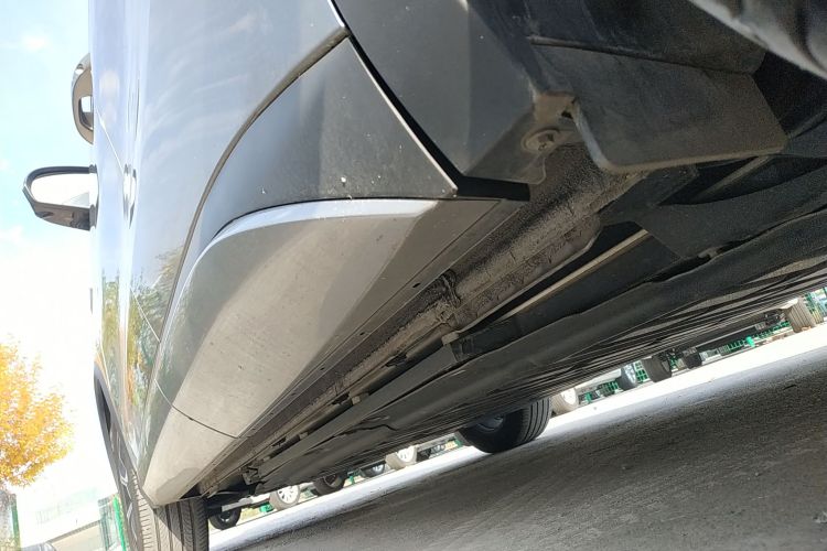 比亚迪 元PLUS 2023款 冠军版 430KM 超越型局部细节9002