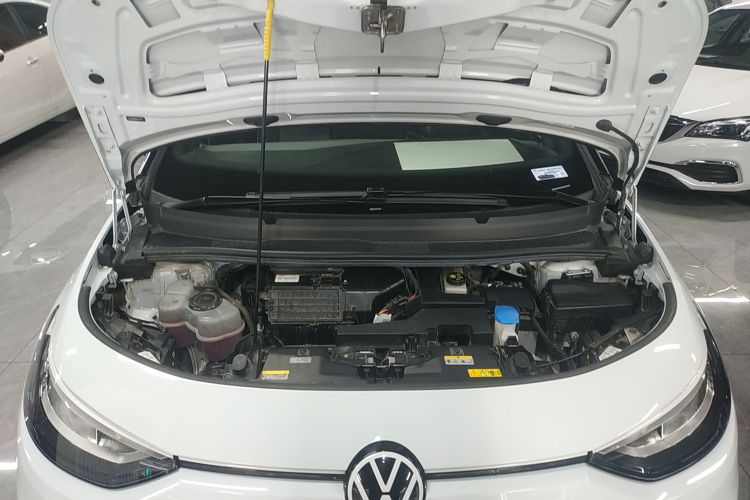 大众ID.3 2023款 纯净智享版机舱底盘24