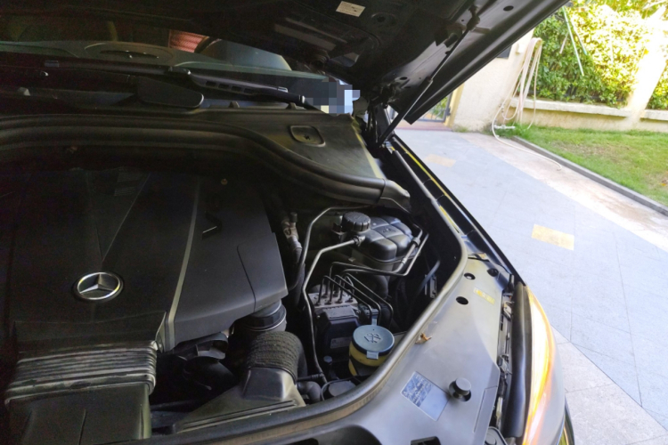 奔驰M级 2014款 ML 350 CDI 4MATIC局部细节9007