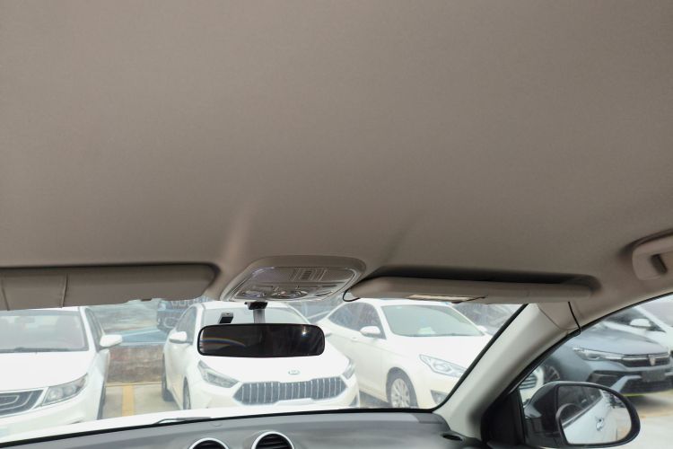 哈弗H6 2016款 升级版 1.5T 手动两驱超值型局部细节22