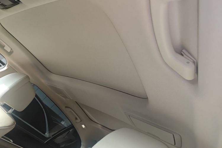 宝马5系 2019款 改款 530Li 尊享型 豪华套装局部细节22